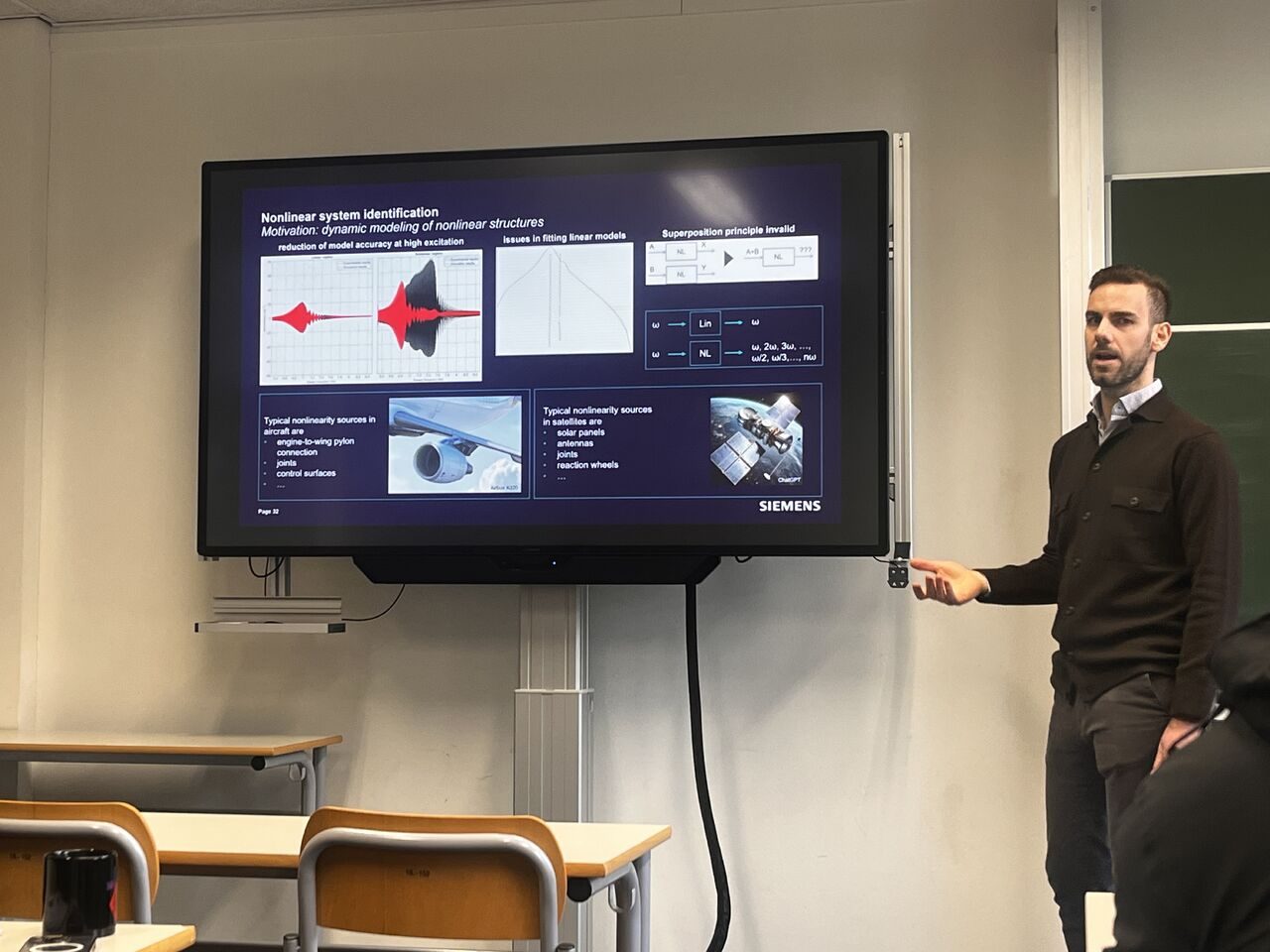Invited seminar by Giancarlo Kosova, Siemens Belgium, on structural dynamics and testing photo 2