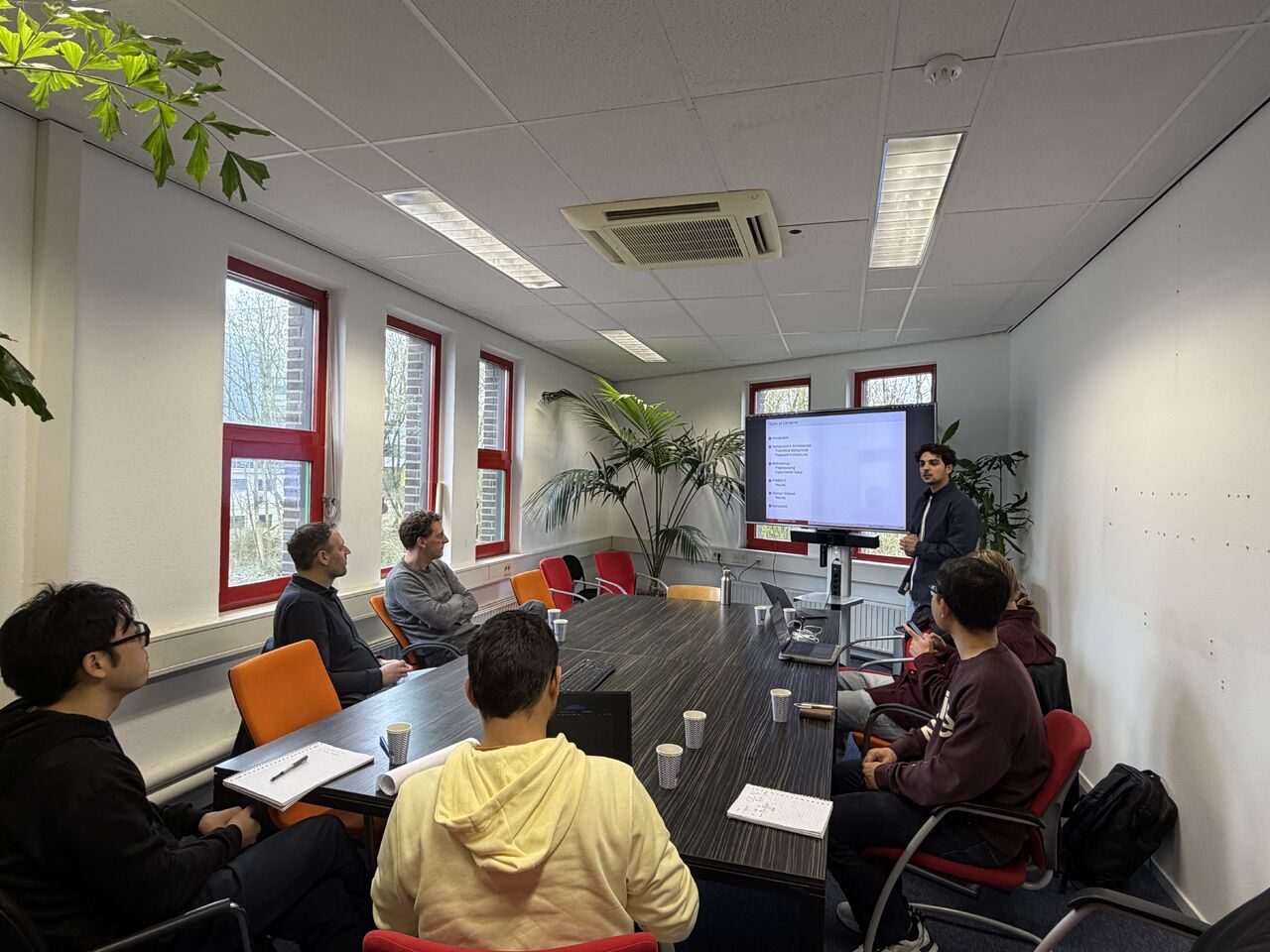 Matthijs Neerhof and Dayon Benning had their master project final presentations photo 2